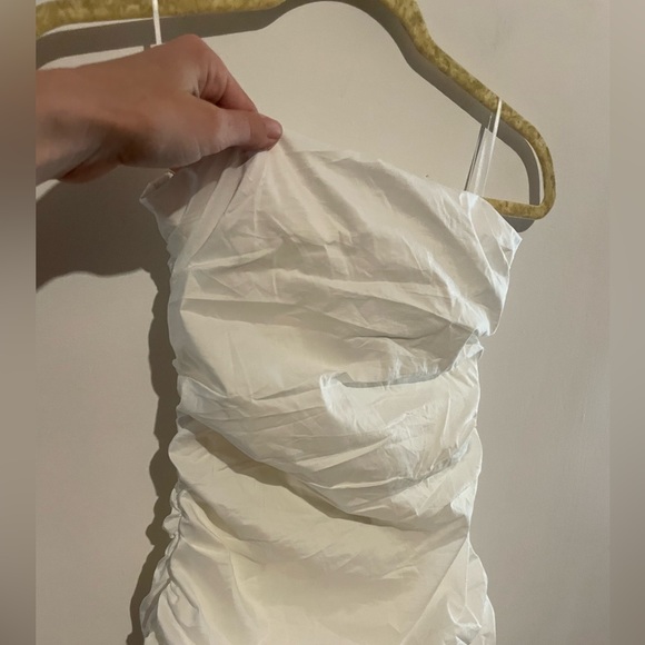 White Strapless Mini Dress Small - Picture 4 of 9